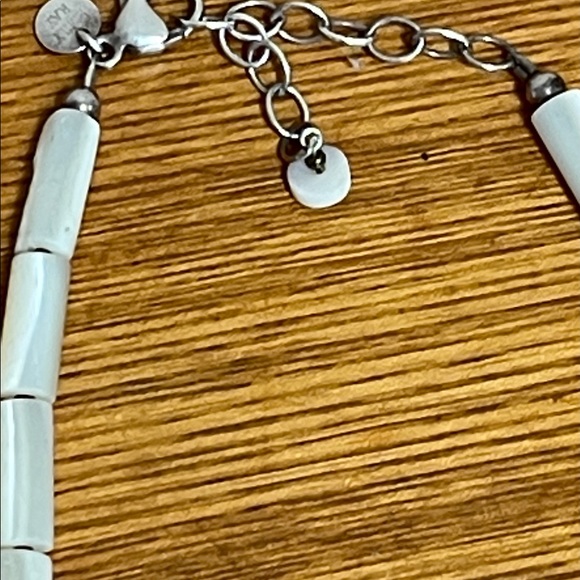 Emily Ray Shell Necklace - Picture 6 of 7